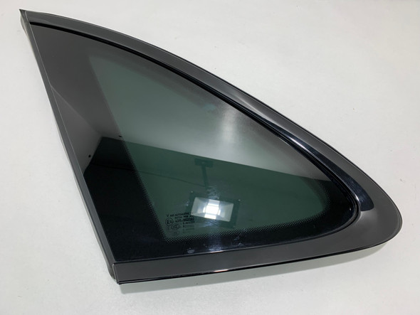 2015-2020 Porsche Macan Driver Side Rear Quarter Window Glass / Gloss Black / PM001 