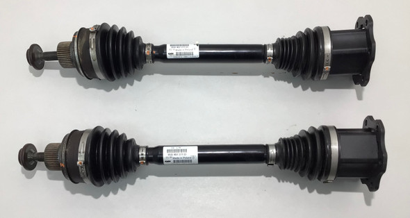 2017-2018 Porsche Macan Front CV Axle Shafts / Pair / OEM / 81K PM003