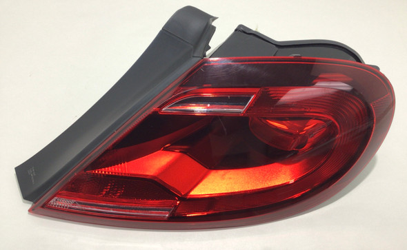 2017-2019 Volkswagen Beetle Coupe Passenger Side Tail Light /   VB009