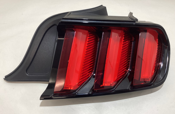 2015-2017 Ford Mustang GT S550 Passenger LED Tail Light /   FM009