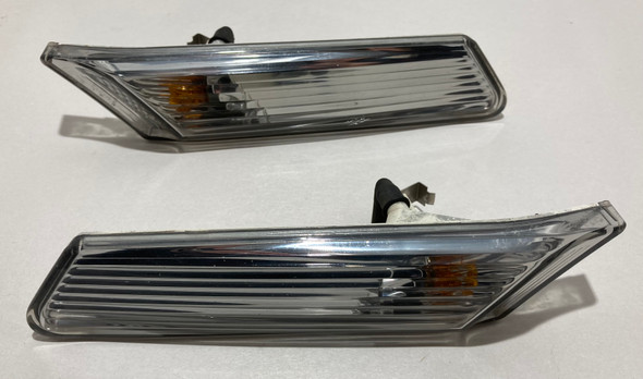 2005-2008 Porsche 987 Boxster Cayman OEM Clear Side Marker Lights / Pair /   BC021