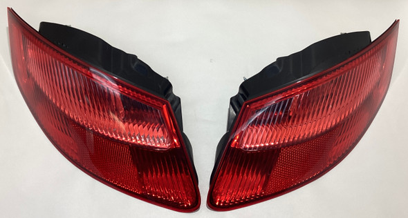 2005-2008 Porsche 987 Boxster / Cayman Red Tint Tail Lights / Pair / *DAMAGE* /   BC023