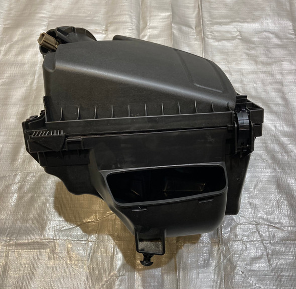 2022-2023 Ford Maverick 2.0l OEM Air Intake Air Box w/ Intake Piping /   MV001