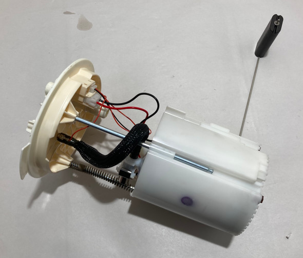 2022-2023 Ford Maverick 2.0l OEM Fuel Pump Sending Unit / 16K MV001