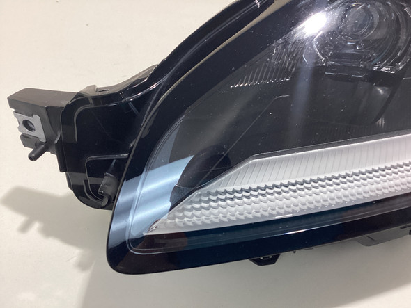 2022-2023 Subaru BRZ Limited Driver Side Adaptive LED Headlight *Damaged Tab* /   FB204