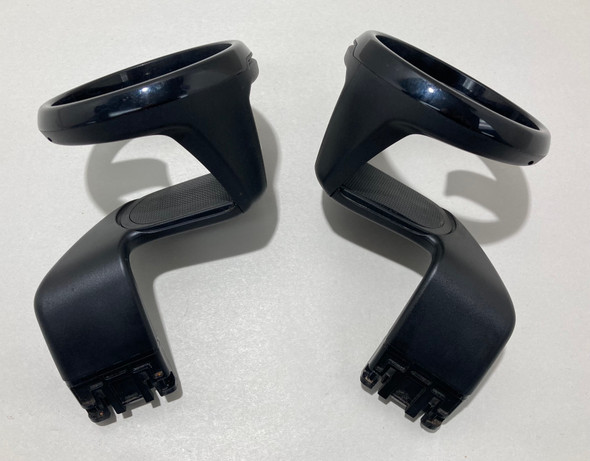 2017-2020 Fiat 124 Spider OEM Cup Holders w/ Bracket / Pair  /   FD027