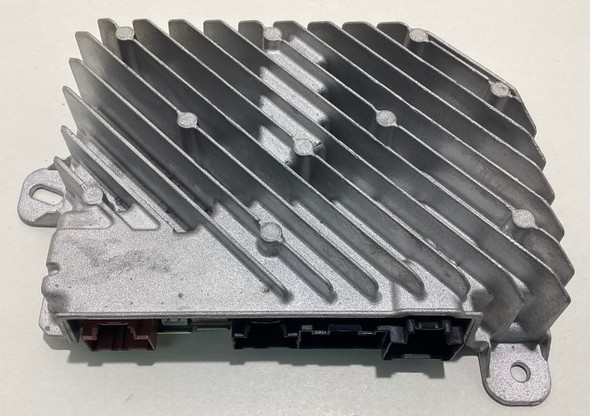 2019-2024 Chevrolet Camaro Bose Audio Amplifier / 84650053 /   CM001