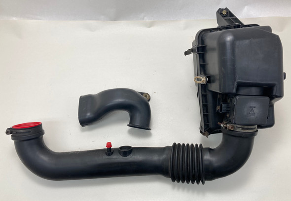 1999-2000 Mazda Miata Air Intake w/ MAF  / 155K NB247