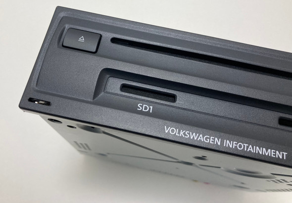 2017 Volkswagen MK7 Golf R Radio Head Unit Control Module / DVD Player / 3Q0035876A /   M7R10