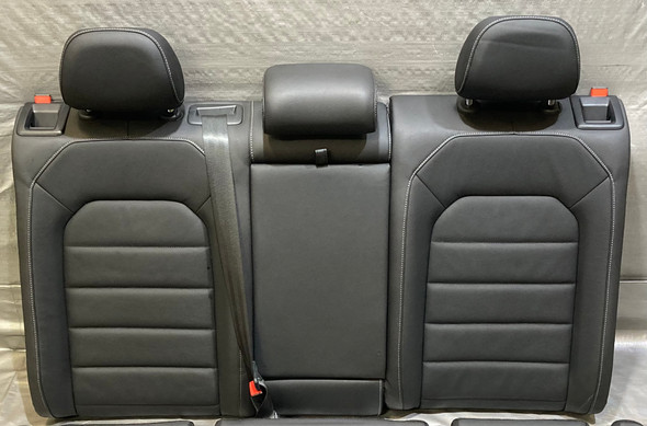 2015-2017 Volkswagen MK7 Golf R Black Leather Rear Upper Seat Cushion / OEM /   M7R10