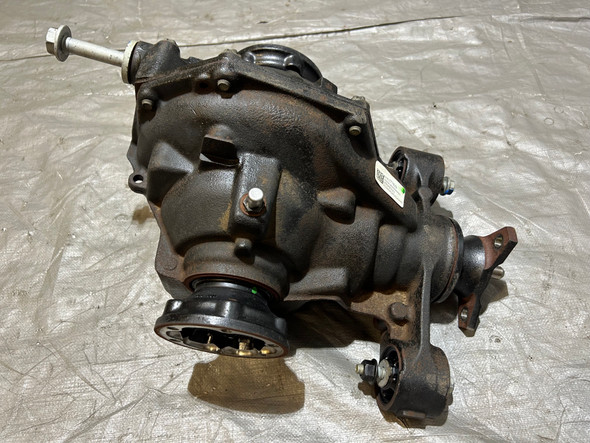  2016-2024 Chevrolet Camaro LT1 6.2l Limited Slip Differential / 2.77 / Automatic / 63K CM002