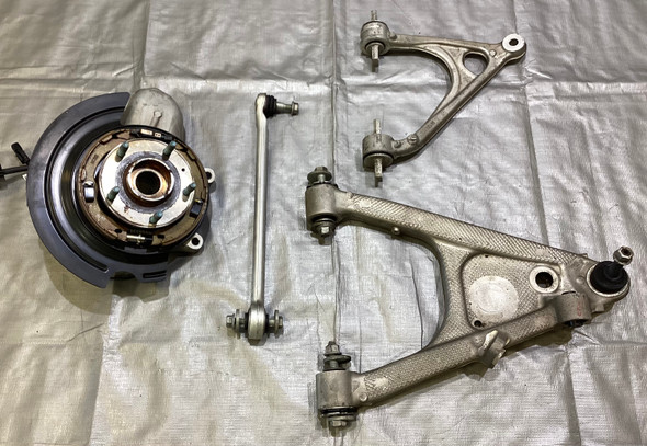 2014-2019 Chevrolet C7 Corvette Passenger Rear Knee Spindle Hub w/ Control Arms / 50K C7007