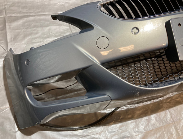 2006-2007 E63 E64 BMW M6 Front Bumper Cover w/ Grilles / PDC /    M6005