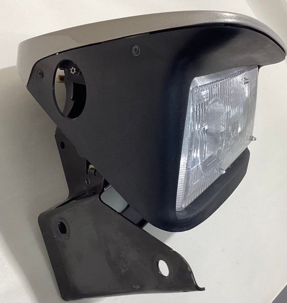 1997-2004 Chevrolet C5 Corvette Driver Side Headlight Assembly  / Light Pewter Metallic  C5031
