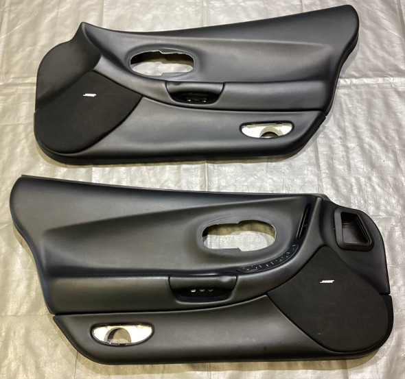 1997-2004 Chevrolet Corvette C5 Interior Door Panels / Pair / Black /   C5031