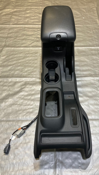 2011-2017 Jeep Wrangler JK Unlimited 4DR Center Console w/ Lid / Automatic / Black /   JK015