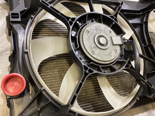 2013-2020 Scion FRS / Subaru BRZ / Toyota 86 Radiator Assembly w/ Cooling Fan / Automatic  / 107K FB047 2013-2020 Scion FRS / Subaru BRZ / Toyota 86 Radiator Assembly w/ Cooling Fan / Automatic  / 107K FB047