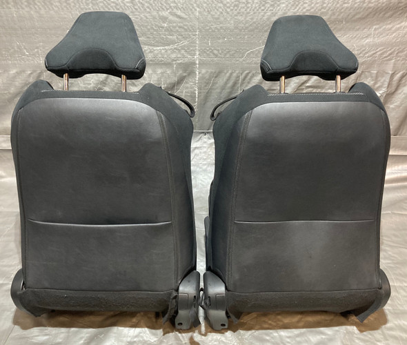 2017-2020 Toyota 86 Black Cloth Front Seats / Pair /   FB047 2017-2020 Toyota 86 Black Cloth Front Seats / Pair /   FB047