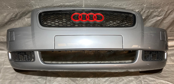 2000-2006 Audi TT 1.8l Front Bumper Cover w/ Grille / Avus Silver Pearl  T1033