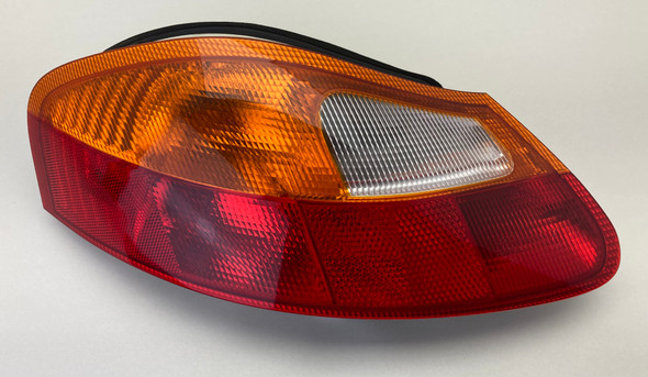 1997-2002 Porsche 986 Boxster Driver Tail Light / Amber /   BX065