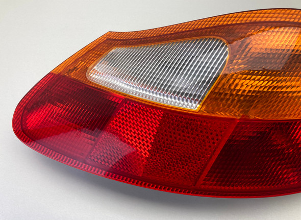 1997-2002 Porsche 986 Boxster Passenger Tail Light / Amber /   BX065