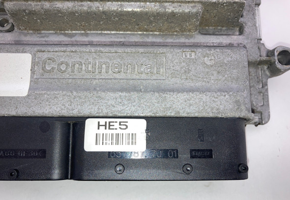 2010-2011 Hyundai Genesis Coupe 2.0T Engine Control Module ECU / 39120-2C110 /   HG031