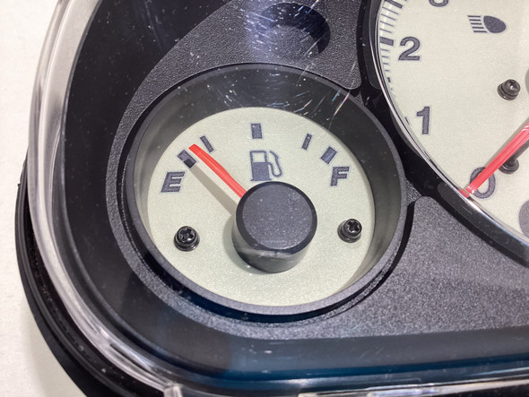 2001-2005 Mazda Miata Instrument Gauge Cluster / 67K NB252