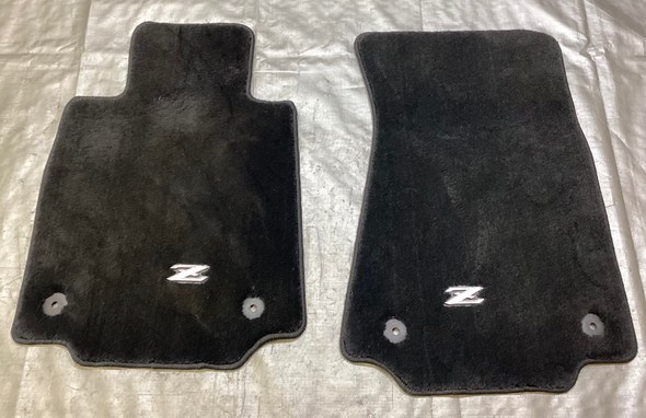2023-2025 Nissan Z OEM Black Carpet Floor Mats / Pair / NZ001 2023-2025 Nissan Z OEM Black Carpet Floor Mats / Pair / NZ001