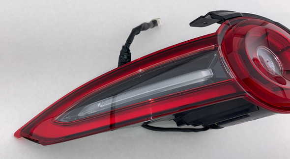 2024 Mazda Mx5 Miata Driver LED Tail Light  *DAMAGE* /   ND048