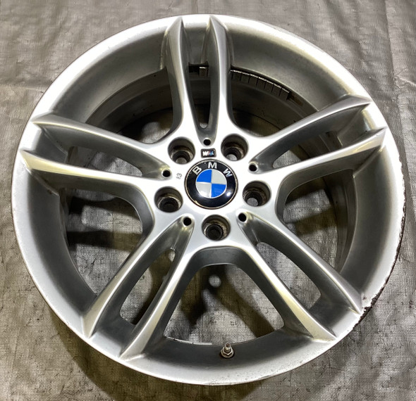 2008-2013 BMW 135i 18x7.5" Front Style 261 M Sport Wheel Rim / *Curb Rash* / B1012