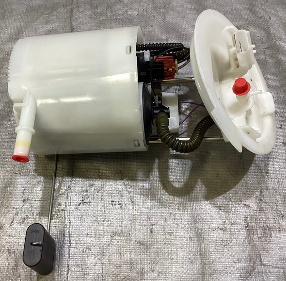 2018-2020 Ford Mustang S550 OEM Fuel Pump Assembly / 48K FM014