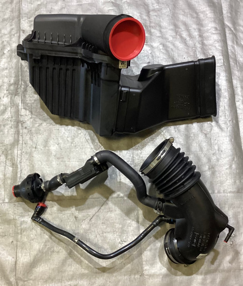 2018-2021 Ford Mustang GT S550 5.0 OEM Air Intake w/ Air Box / 48K FM014