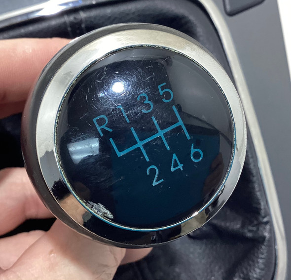 2010-2012 Hyundai Genesis Coupe Manual Shift Knob w/ Boot /   HG032