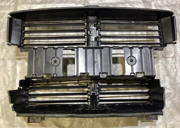 2018-2023 Ford Mustang GT 5.0 S550 OEM Radiator Shroud / Grille / Duct / Shutter / FM014