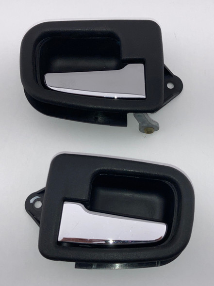 1996-2002 BMW Z3 OEM Interior Door Handles / Pair / Chrome /   Z3036
