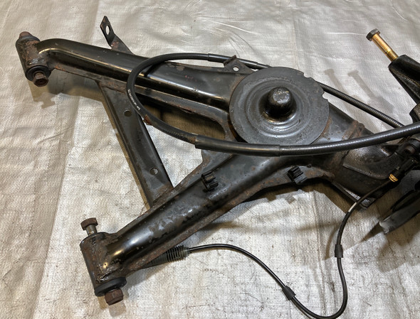 1997-2002 BMW Z3 Roadster Coupe Driver Rear Trailing Arm / Hub Assembly / 58K Z3036