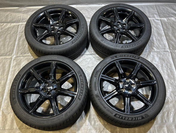 2015-2020 Ford Mustang GT OEM 19x8.5" Wheels Rims w/ Michelin Tires / Set of 4 / FM014
