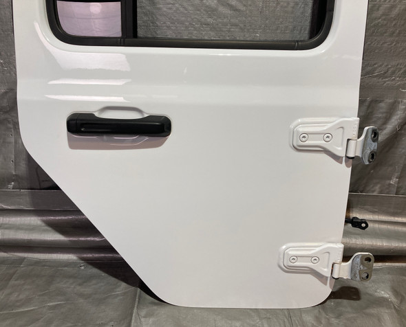 2018-2024 Jeep Wrangler JL Unlimited 4DR Passenger Rear Door Assembly / Bright White  JL010