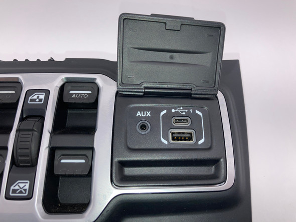 2018-2021 Jeep Wrangler JL Unlimited 4DR / Gladiator JT Power Window Switch / OEM /   JL010