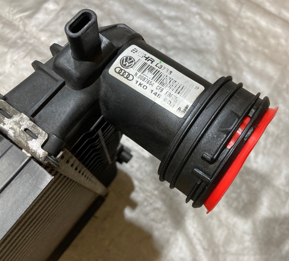 2008-2010 Audi TT 2.0 FWD OEM Intercooler Assembly / 52K T2014