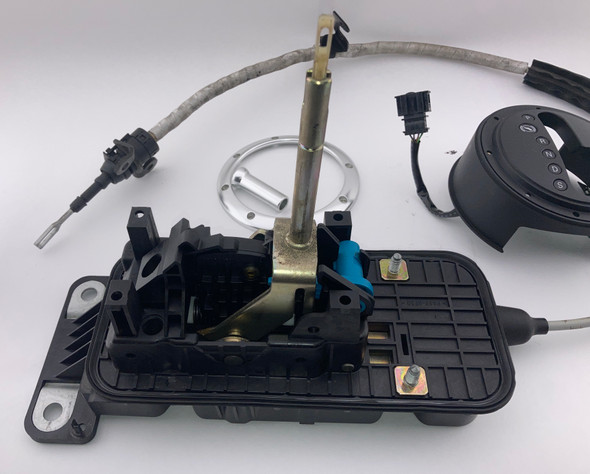2000-2006 Audi TT Automatic Shifter Base Assembly w/ Knob Bezel / Cable / 8N0713041B /   T1034