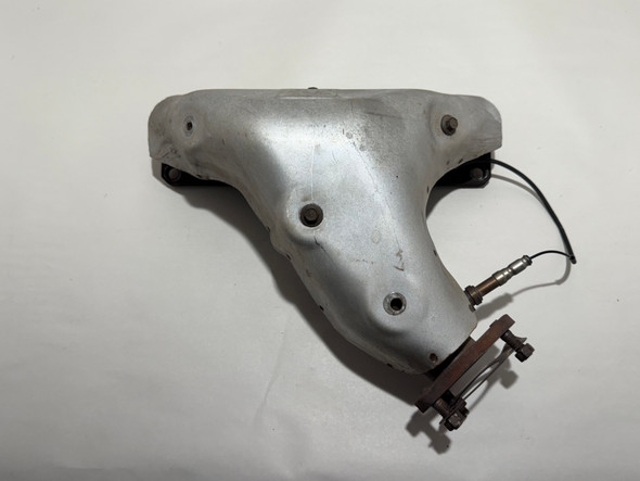 1990-1993 Mazda Miata OEM Exhaust Manifold w/ Heat Shield / 113K NA105 1990-1993 Mazda Miata OEM Exhaust Manifold w/ Heat Shield / 113K NA105