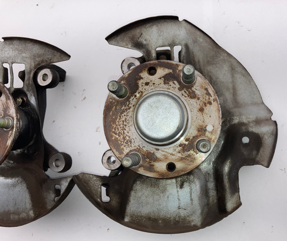 1990-1993 Mazda Miata OEM Front Spindles / Hub Assemblies / Pair / 113K NA105