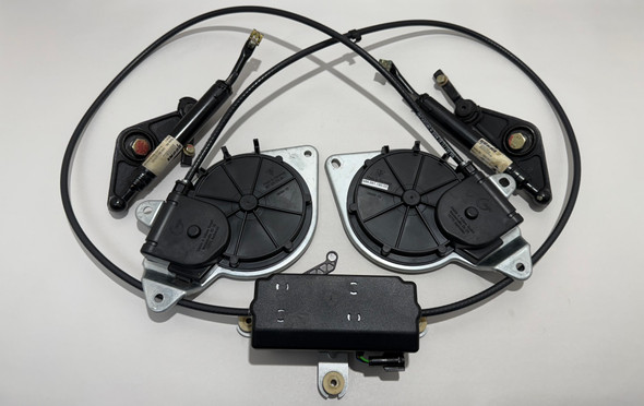 1997-1999 Porsche 986 Boxster Cabrio Top Motor and Transmission Set w/ Cables / BX068 1997-1999 Porsche 986 Boxster Cabrio Top Motor and Transmission Set w/ Cables / BX068