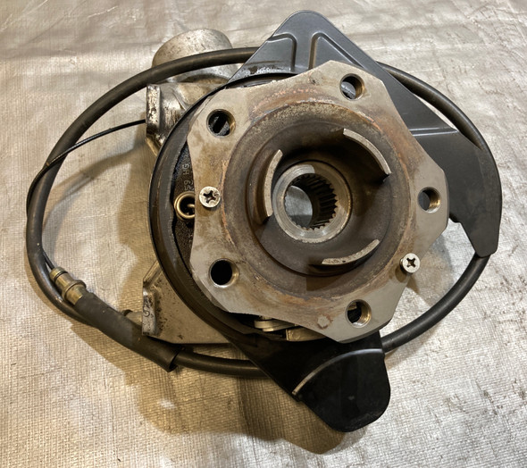 1997-2004 Porsche 986 Boxster 2.7l Driver Rear Knee Spindle Hub w/ Control Arms / Subframe Bracket / 24K BX068