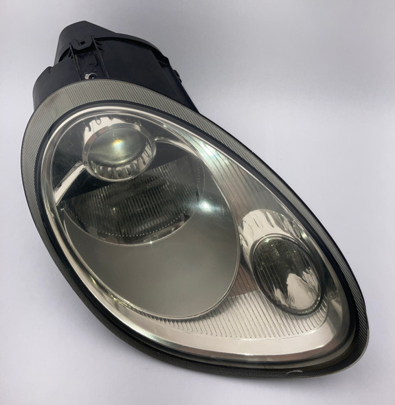 2005-2008 Porsche 987 Boxster Passenger Headlight / Halogen / BC034