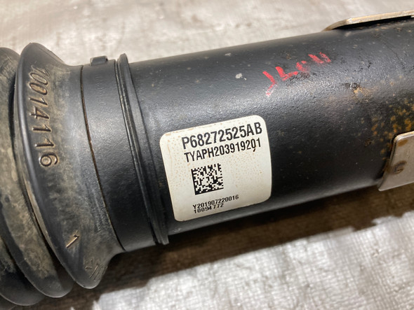 2018-2024 Jeep Wrangler JL Rubicon Front Drive Shaft w/ U Joints / DANA 44 / 68272525AB / 71K JL011