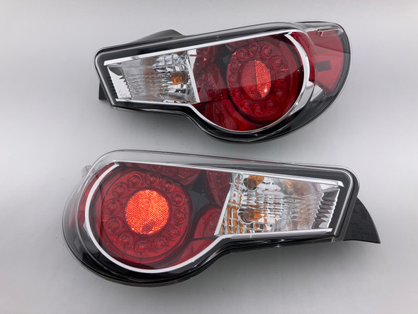 2013-2016 Scion FRS / Subaru BRZ OEM Tail Lights / Driver & Passenger /   FB048