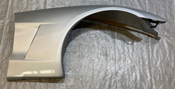 2005-2013 Chevrolet Corvette C6 Base Passenger Side Fender *DAMAGED* / Machine Silver Metallic  C6020