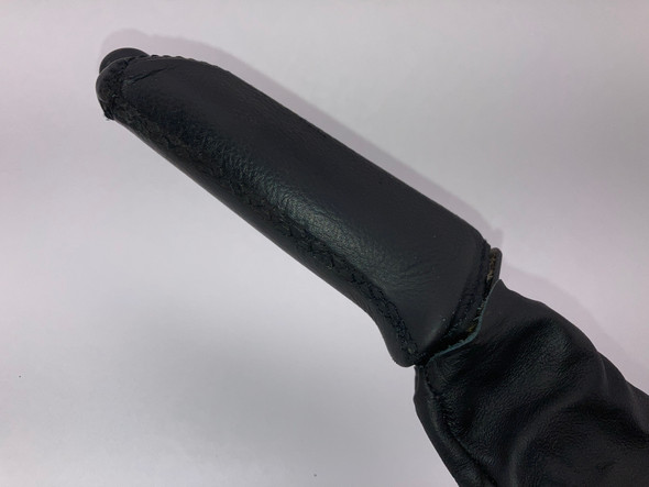 2003-2008 E85 E86 BMW Z4 Parking Brake Handle w/ Arm Rest Pad / Black /   Z4061